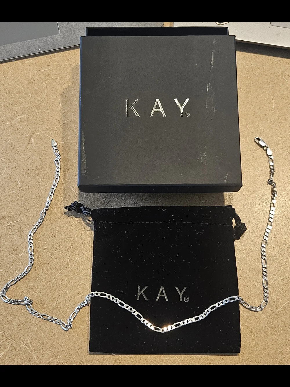 Kay Men's Silver Figaro Chain Necklace - Shiny Silver - New Unwanted Gift
